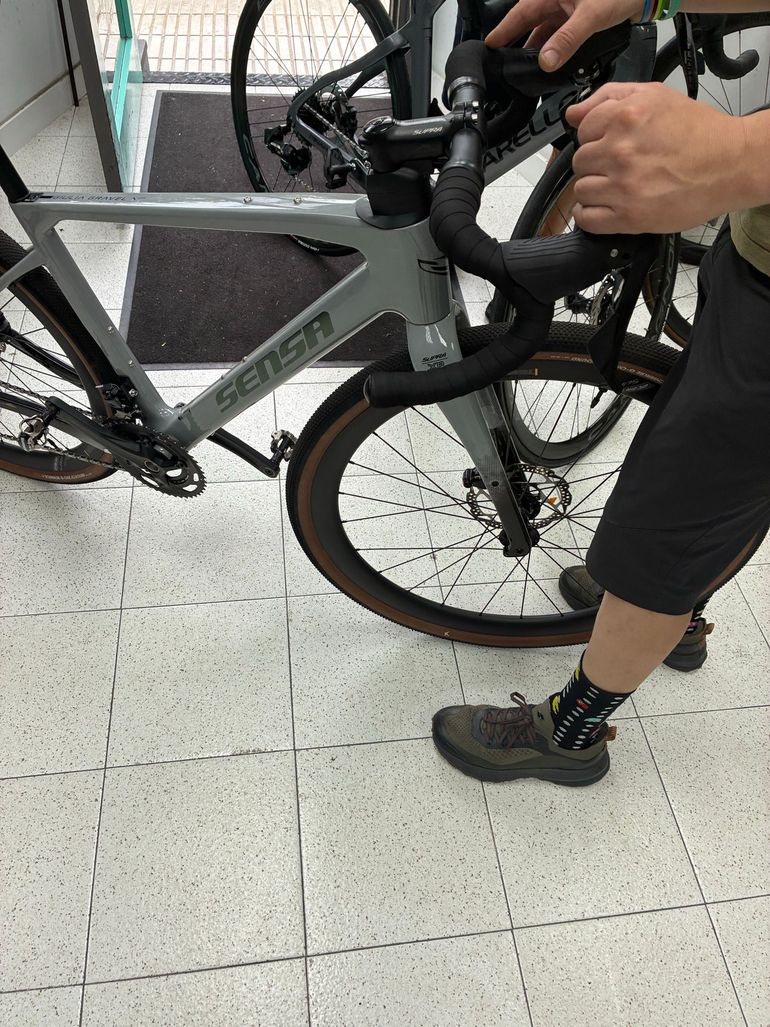Used Sensa Giulia Shimano GRX 2026 Road & Gravel, Light Gray — image 6 of 14