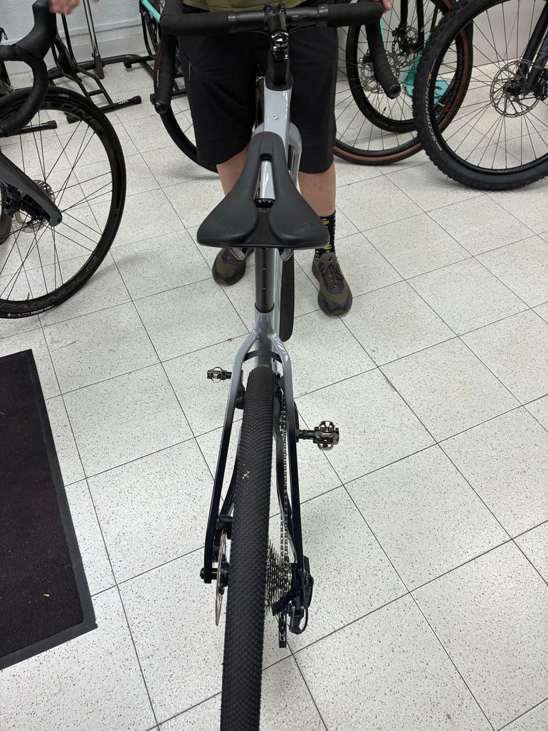 Used Sensa Giulia Shimano GRX 2026 Road & Gravel, Light Gray — image 5 of 14