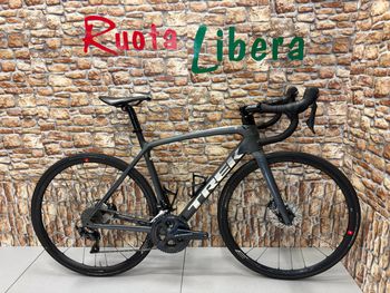 Trek Émonda SL 6 Disc 2022 2022 Corsa & gravel usato