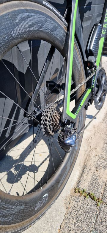Gebrauchtes Canyon Speedmax CF SLX 8.0 SL 2018 2018 Road & Gravel, Schwarz — Bild 2 von 12