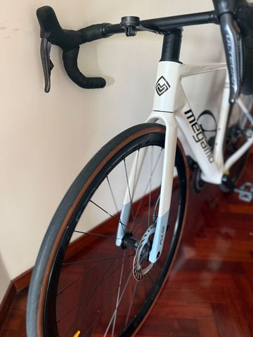 Used Megamo PULSE 05 2025 2025 Road & Gravel, White — image 15 of 15