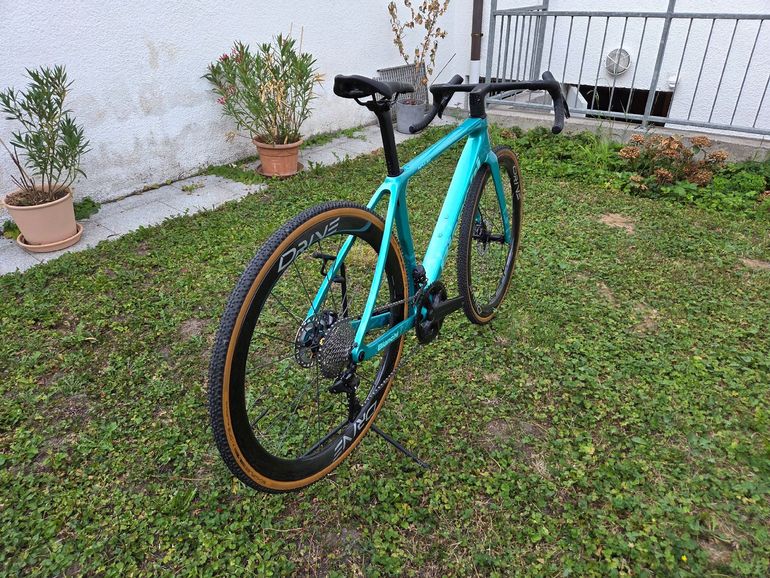 Gebrauchtes Bianchi Impulso Shimano Ultegra Di2 2026 Road & Gravel, Grün — Bild 9 von 15