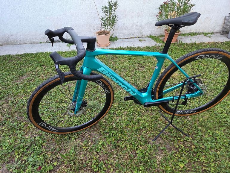 Gebrauchtes Bianchi Impulso Shimano Ultegra Di2 2026 Road & Gravel, Grün — Bild 11 von 15