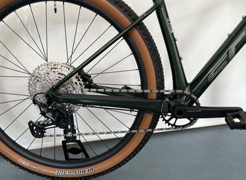 Used Scott Scale 950 2025 2025 Mountainbike, Green — image 3 of 8