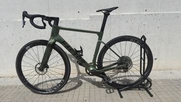 Used Factor Ostro Gravel - SRAM Force XPLR w/ Power Meter 2025 2025 Road & Gravel
