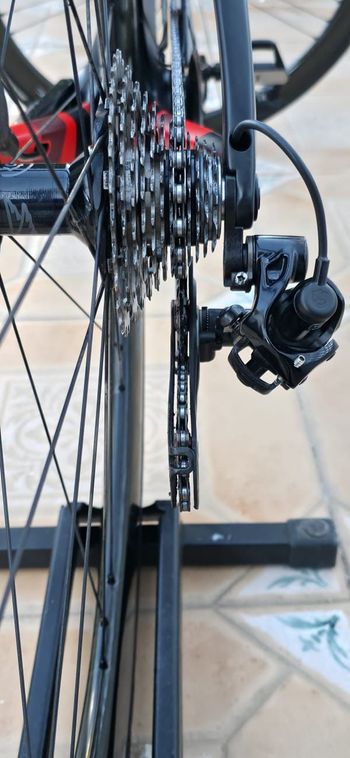Used De Rosa Custom Campagnolo Super Record EPS 2022 Road & Gravel, Black — image 5 of 10