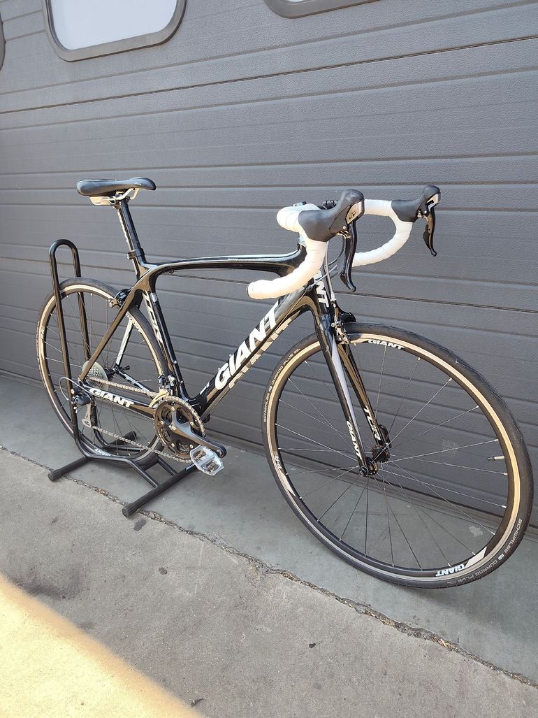 Gebrauchtes Giant TCR Composite 2011 2011 Road & Gravel, Schwarz — Bild 2 von 7