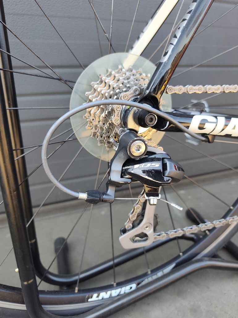 Gebrauchtes Giant TCR Composite 2011 2011 Road & Gravel, Schwarz — Bild 3 von 7