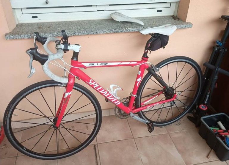 Specialized Allez Double 2011 2011 Road & Gravel usato, Rosso — immagine 2 di 10