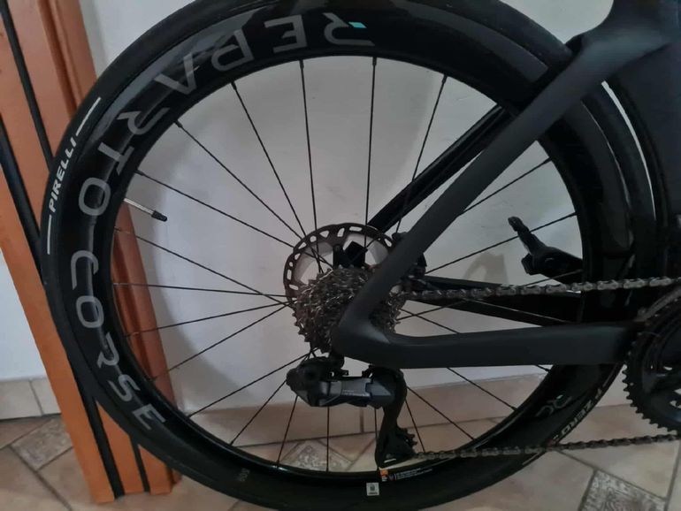 Used Bianchi Oltre Shimano Ultegra Di2 2023 Road & Gravel, Black — image 3 of 8