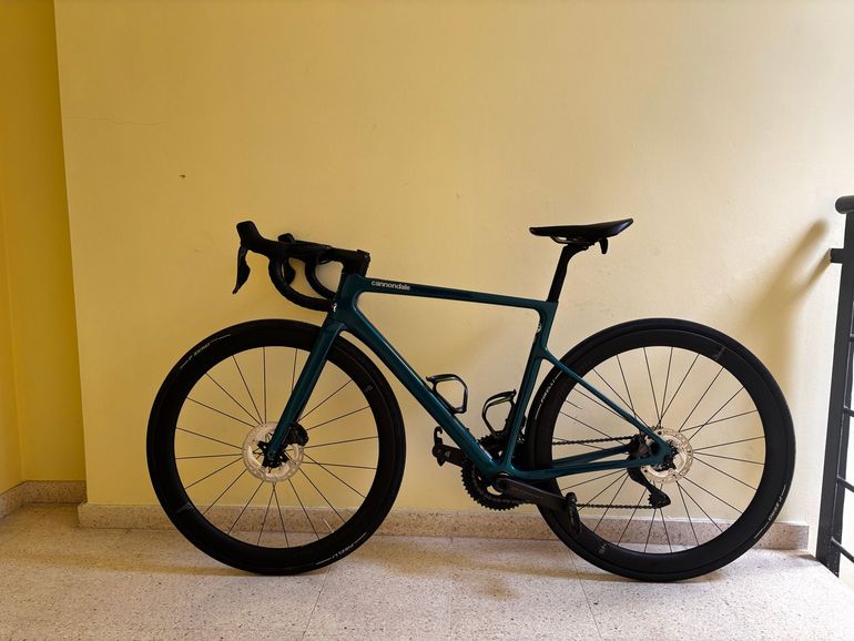 Używany Cannondale SuperSix EVO Shimano Ultegra Di2 2023 Road & Gravel — zdjęcie 2 z 16