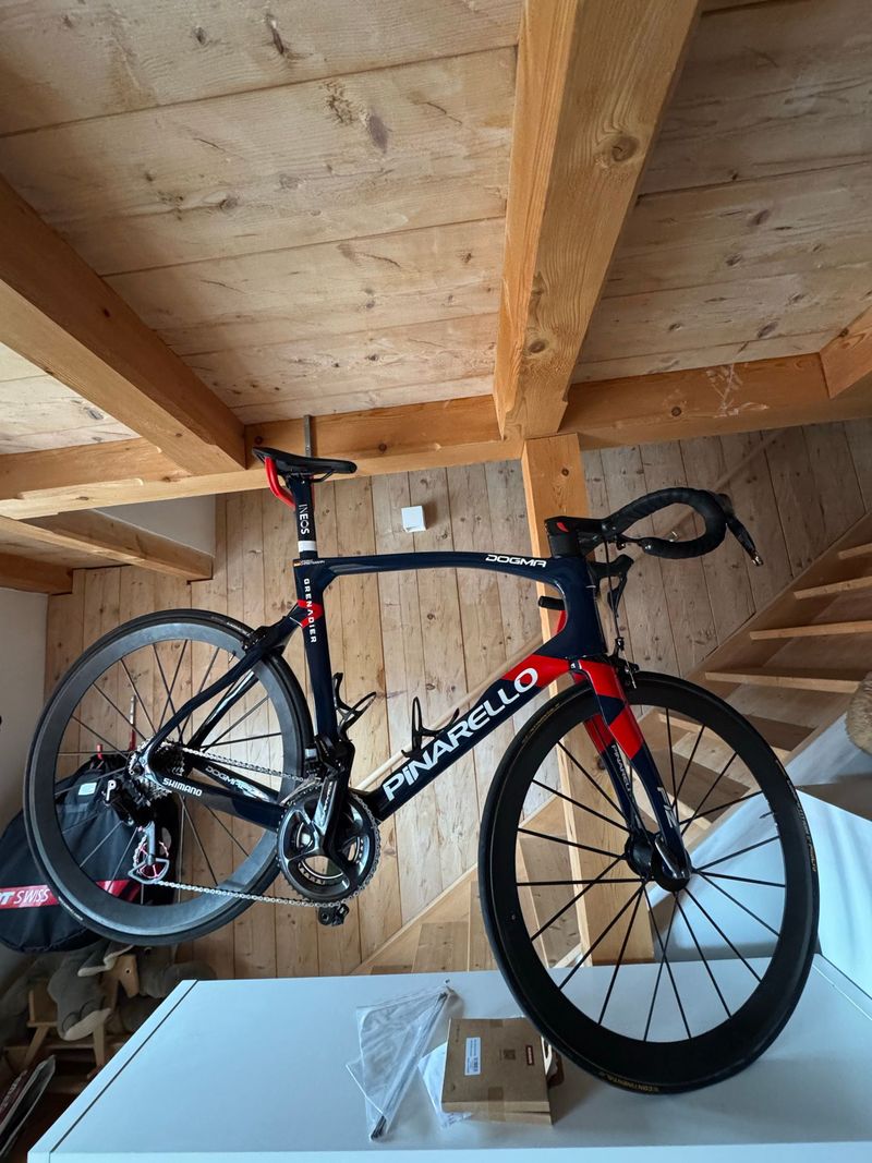 Used Pinarello Dogma Shimano Dura Ace Di2 2021 Road & Gravel