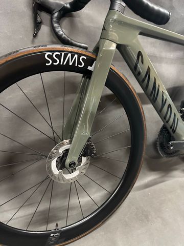 Brugt Canyon Aeroad CF SLX 7 Di2 2025 2025 Road & Gravel — billede 11 af 18