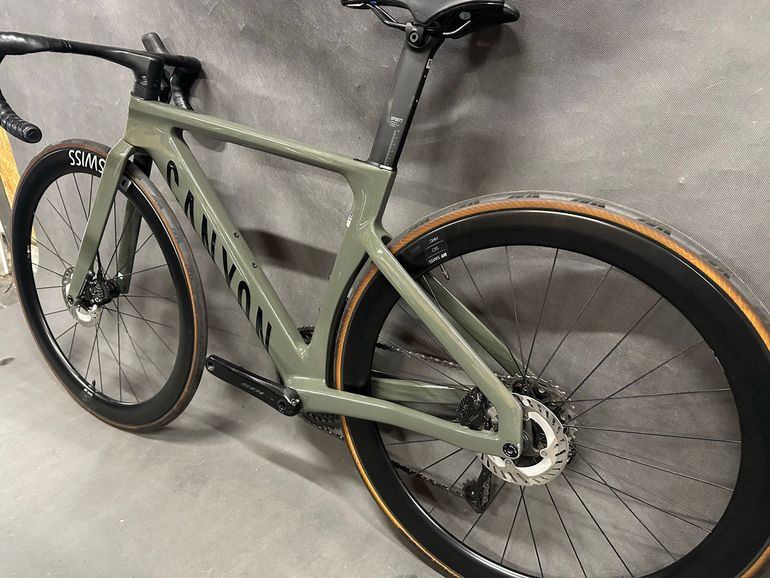 Brugt Canyon Aeroad CF SLX 7 Di2 2025 2025 Road & Gravel — billede 13 af 18