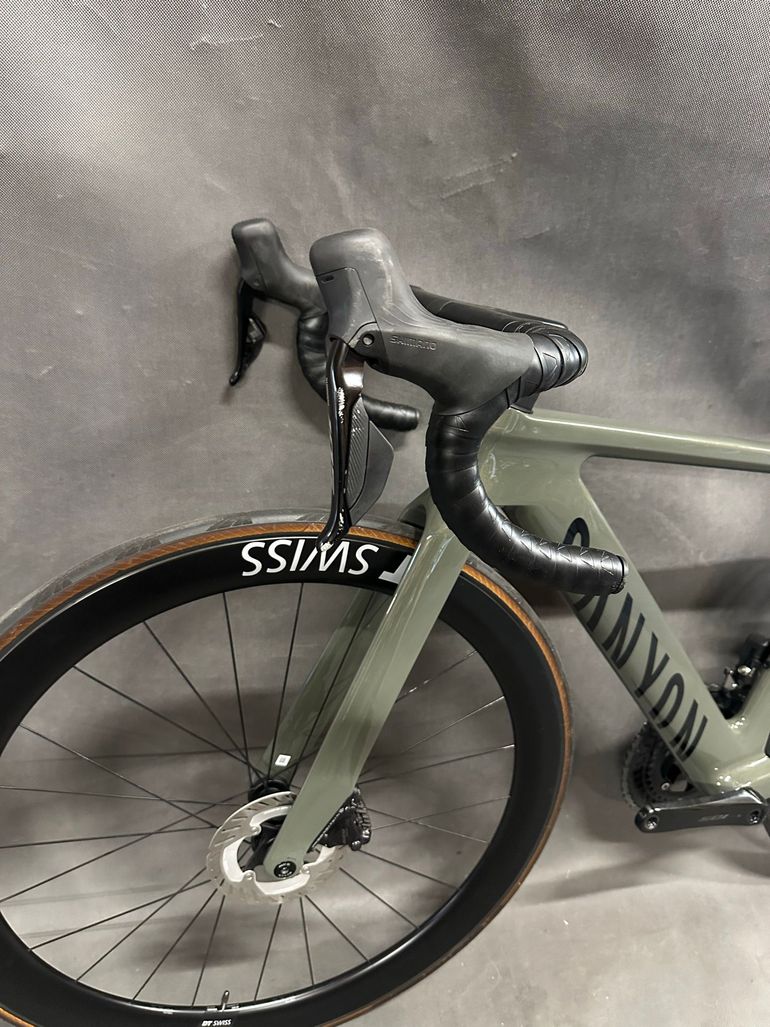 Brugt Canyon Aeroad CF SLX 7 Di2 2025 2025 Road & Gravel — billede 12 af 18