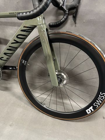 Brugt Canyon Aeroad CF SLX 7 Di2 2025 2025 Road & Gravel — billede 4 af 18