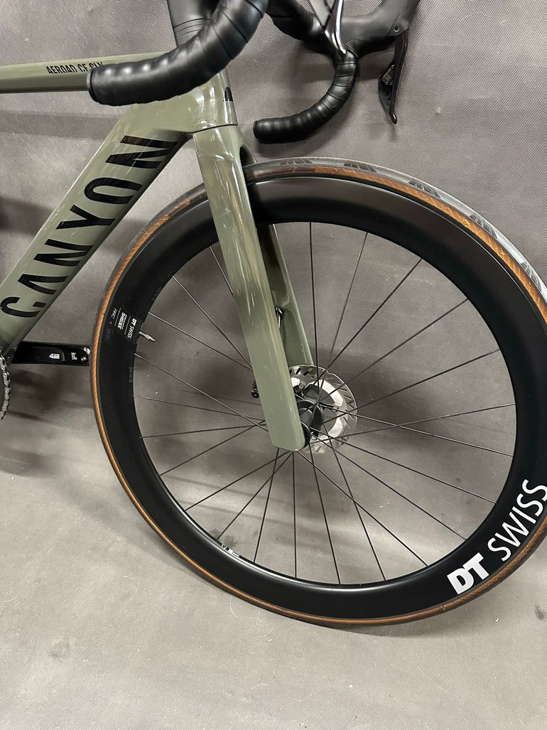 Brugt Canyon Aeroad CF SLX 7 Di2 2025 2025 Road & Gravel — billede 4 af 18