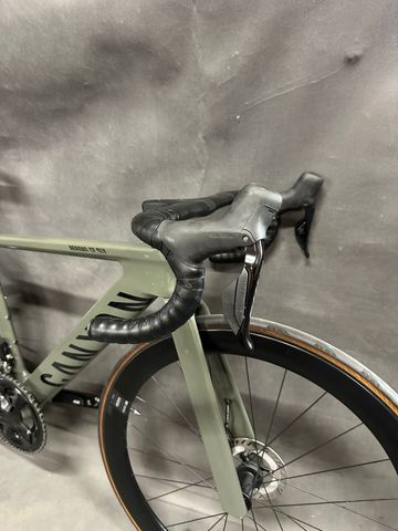 Brugt Canyon Aeroad CF SLX 7 Di2 2025 2025 Road & Gravel — billede 5 af 18