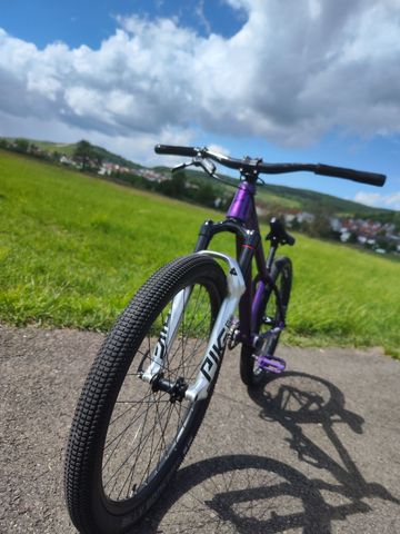 Used Canyon Stitched 360 2021 2021 Mountainbike, Purple, 26 — image 1 of 5