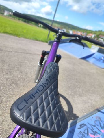 Used Canyon Stitched 360 2021 2021 Mountainbike, Purple, 26 — image 3 of 5