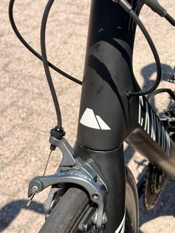 Tweedehands Canyon Ultimate CF SL 8.0 2019 2019 Road & Gravel — afbeelding 5 van 18