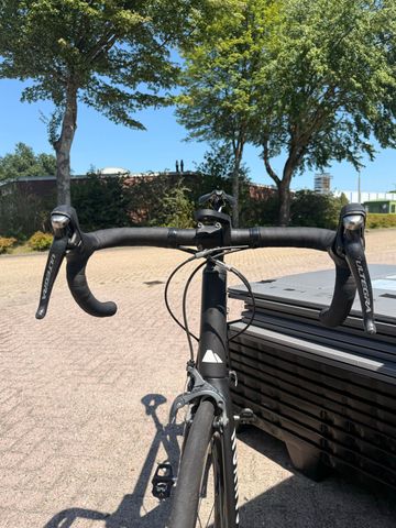 Tweedehands Canyon Ultimate CF SL 8.0 2019 2019 Road & Gravel — afbeelding 13 van 18