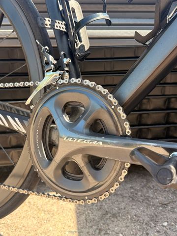 Tweedehands Canyon Ultimate CF SL 8.0 2019 2019 Road & Gravel — afbeelding 12 van 18