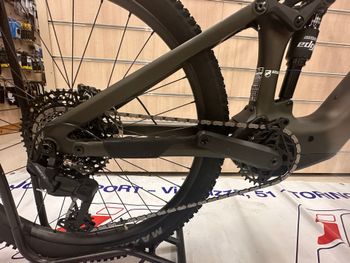 Used Steppenwolf Custom Other SRAM 2026 Mountainbike, Green — image 2 of 2