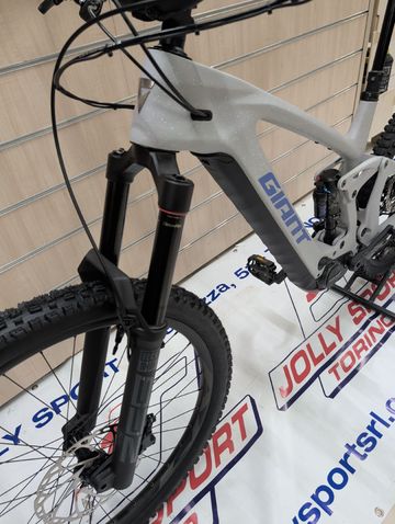 Used Giant Reign Advanced E+ 2 2026 2026 Mountainbike, Light Gray, 27.5 — image 6 of 7