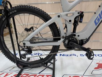 Brugt Giant Reign Advanced E+ 2 2026 2026 Mountainbike — billede 2 af 7