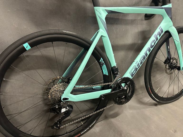 Brugt Bianchi Oltre Race 105 2025 2025 Road & Gravel — billede 4 af 13
