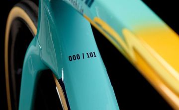 Gebrauchtes Bianchi SPECIALISSIMA RC PANTANI SUPER RECORD WRL 2026 2026 Road & Gravel