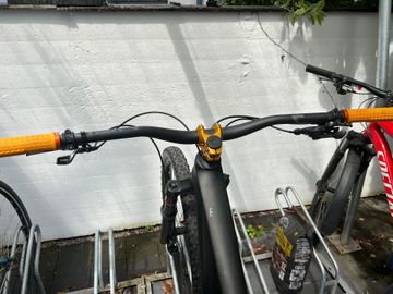 Gebrauchtes CUBE STEREO ONE44 C:62 PRO 2024 2024 Mountainbike, Schwarz, 27.5, 29 — Bild 4 von 13