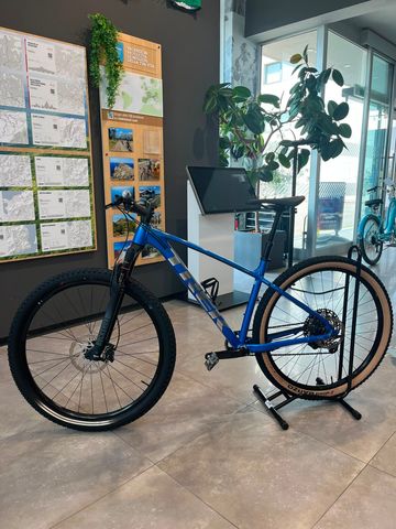 Použité Trek X-Caliber 9 2022 2022 Mountainbike — obrázek 2 z 6