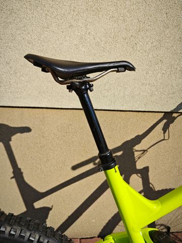 Tweedehands Trek Slash Shimano Deore 2019 Mountainbike — afbeelding 12 van 14