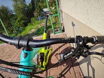 Tweedehands Trek Slash Shimano Deore 2019 Mountainbike — afbeelding 7 van 14