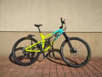 Brugt Trek Slash Shimano Deore 2019 MTB
