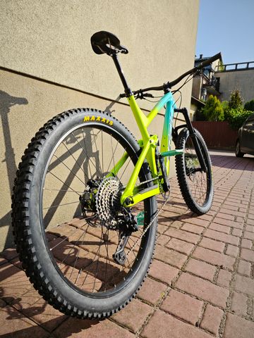 Tweedehands Trek Slash Shimano Deore 2019 Mountainbike — afbeelding 2 van 14