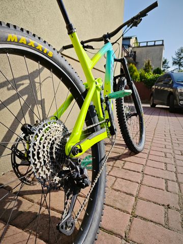 Tweedehands Trek Slash Shimano Deore 2019 Mountainbike — afbeelding 3 van 14