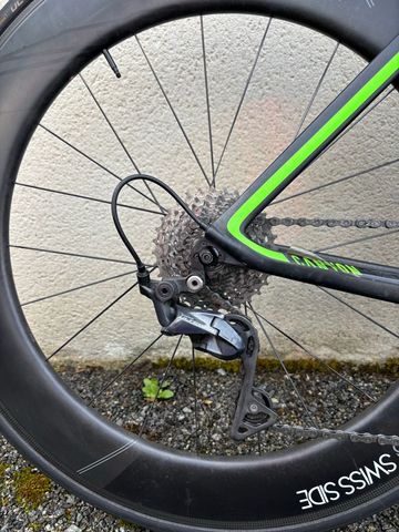 Used Canyon Speedmax CF 8.0 2019 2019 Road & Gravel, Black — image 2 of 12