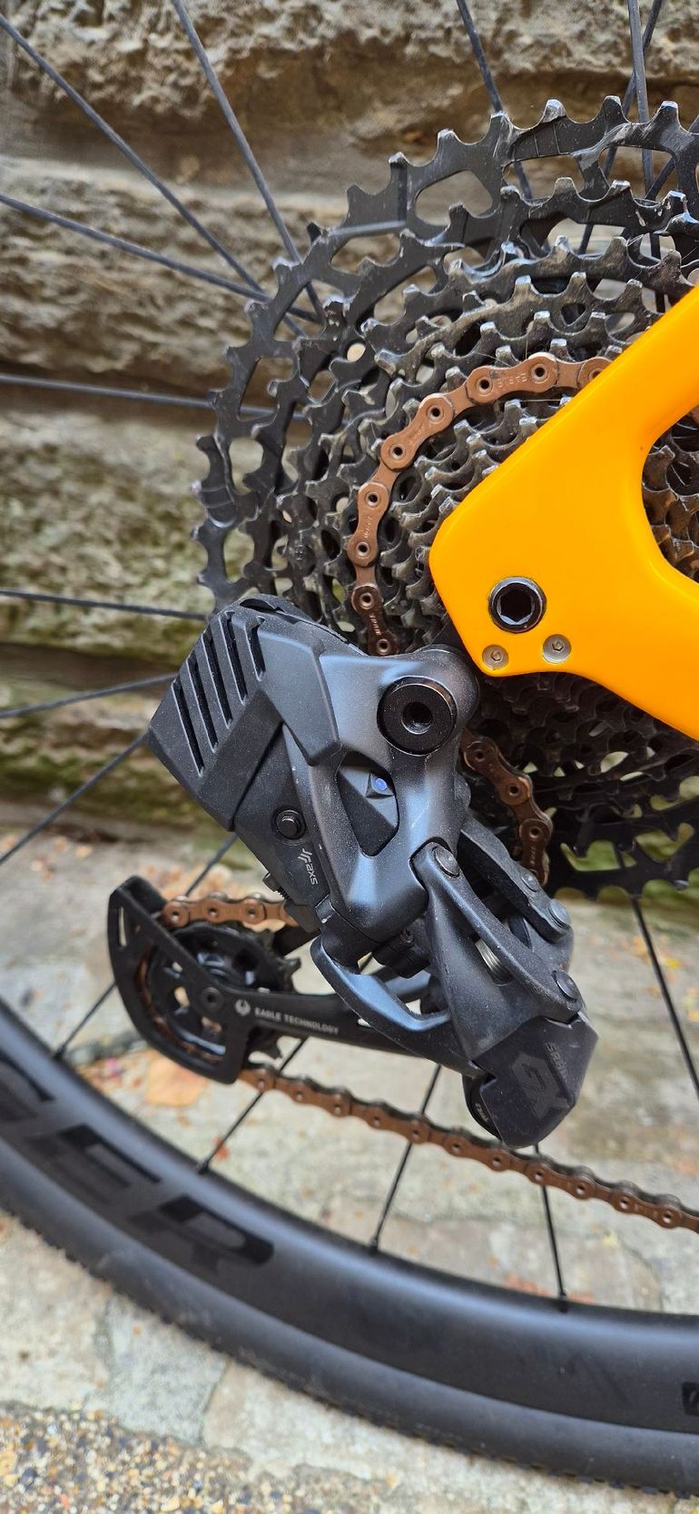 Brugt Trek Checkpoint SLR 7 eTap 2023 2023 Road & Gravel — billede 4 af 4