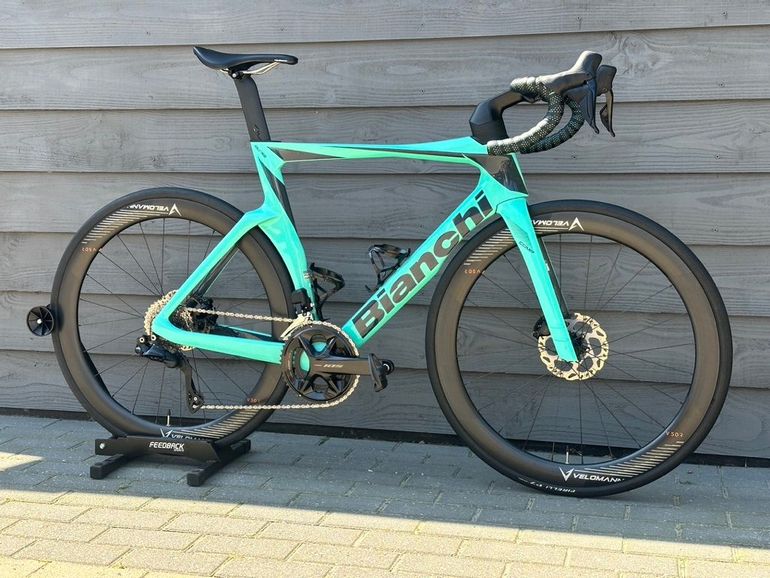 Brugt Bianchi Oltre Comp 105 Di2 2025 2025 Road & Gravel — billede 3 af 17
