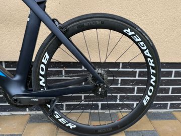 Gebrauchtes Trek Madone SRAM Red 2020 2020 Road & Gravel, Schwarz — Bild 9 von 11