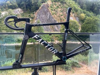 Gebrauchtes Factor ostro vam v1 Custom Frameset 2024 Road & Gravel, Schwarz — Bild 3 von 14