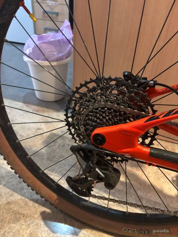 Used KTM SCARP 294 2025 2025 Mountainbike, Black, 29 — image 3 of 7