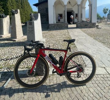 Brugt BMC Teammachine SLR01 DISC LTD 2019 2019 Road & Gravel — billede 2 af 16