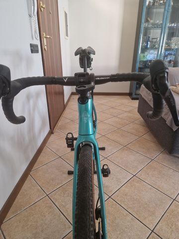 Brugt Bianchi Impulso COMP GRX 610 disc 2026 2026 Road & Gravel — billede 7 af 8
