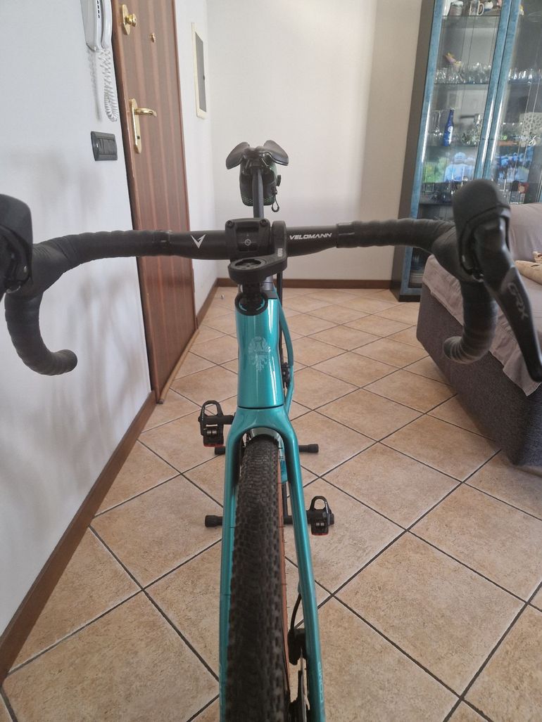 Brugt Bianchi Impulso COMP GRX 610 disc 2026 2026 Road & Gravel — billede 7 af 8