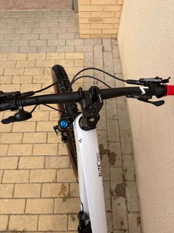 Gebrauchtes CUBE ELITE C:68X PRO 2021 2021 Mountainbike, Weiß, 29 — Bild 4 von 9