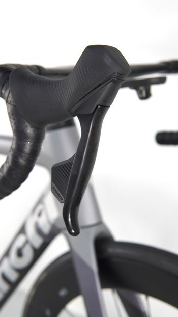 Brugt Bianchi Oltre SRAM Rival eTap AXS 2023 Road & Gravel — billede 12 af 17